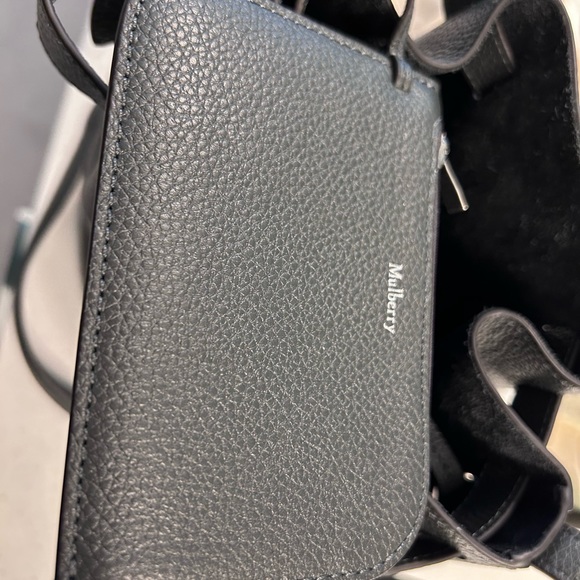 Mulberry Abbey bucket bag like new gray - Picture 3 of 11